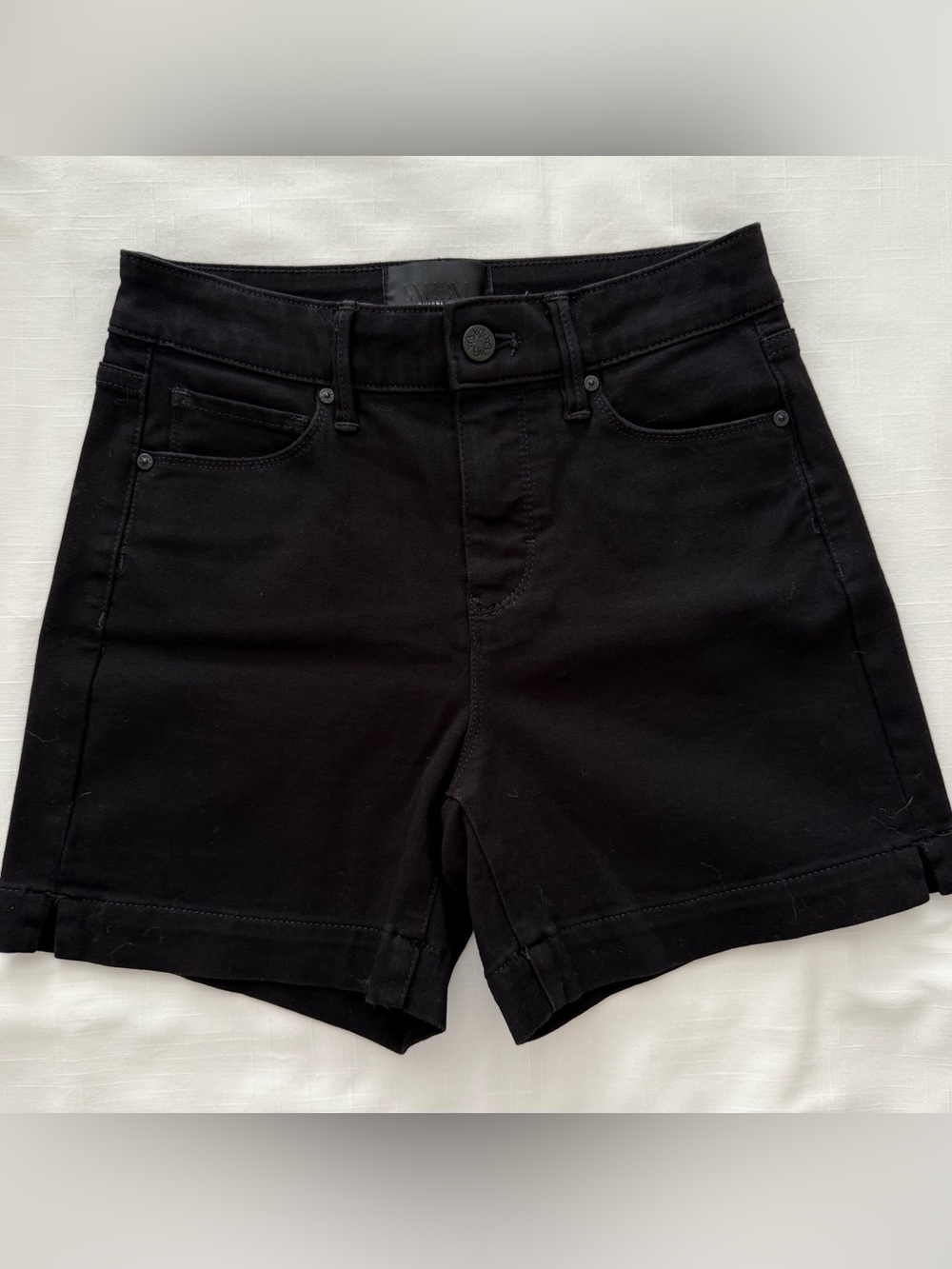 White House Black Market High Rise Sculpt 5” Black Denim Shorts Size 0